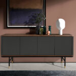 Credenza in legno grigio scuro, acciaio nero e piano in noce